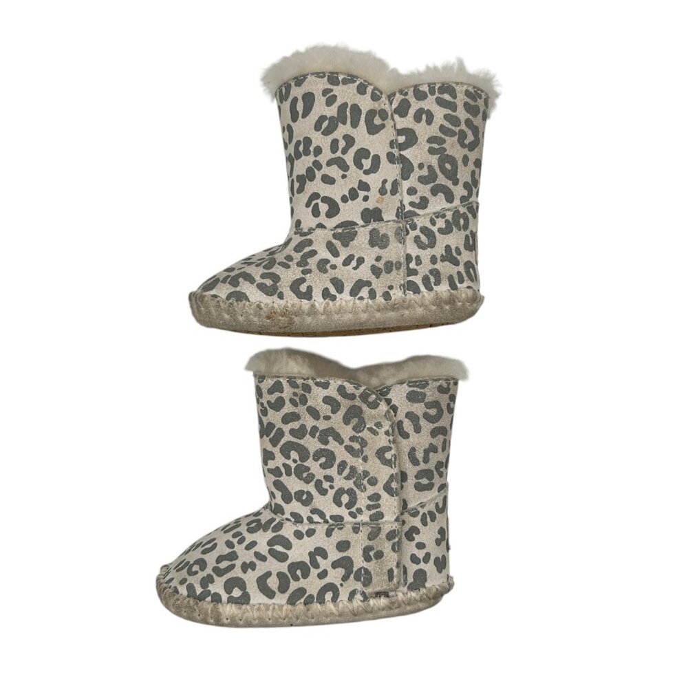 UGG Cassie Leopard Infant Boots (2/3) - Picture 6 of 16